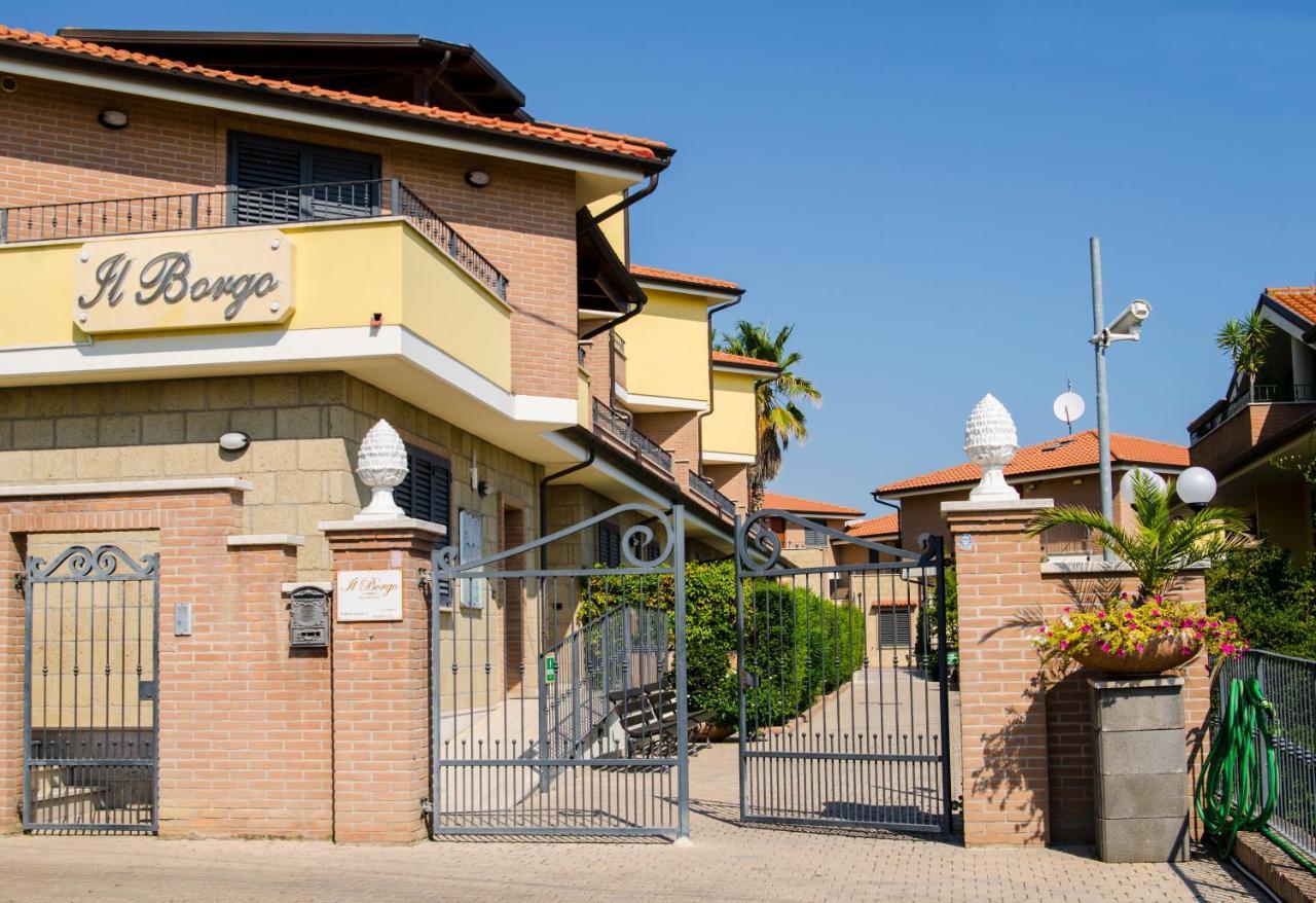 Residence Il Borgo Tortoreto Eksteriør billede