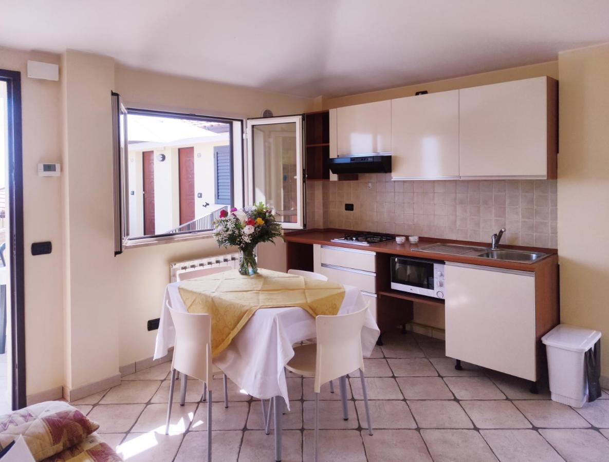 Residence Il Borgo Tortoreto Eksteriør billede
