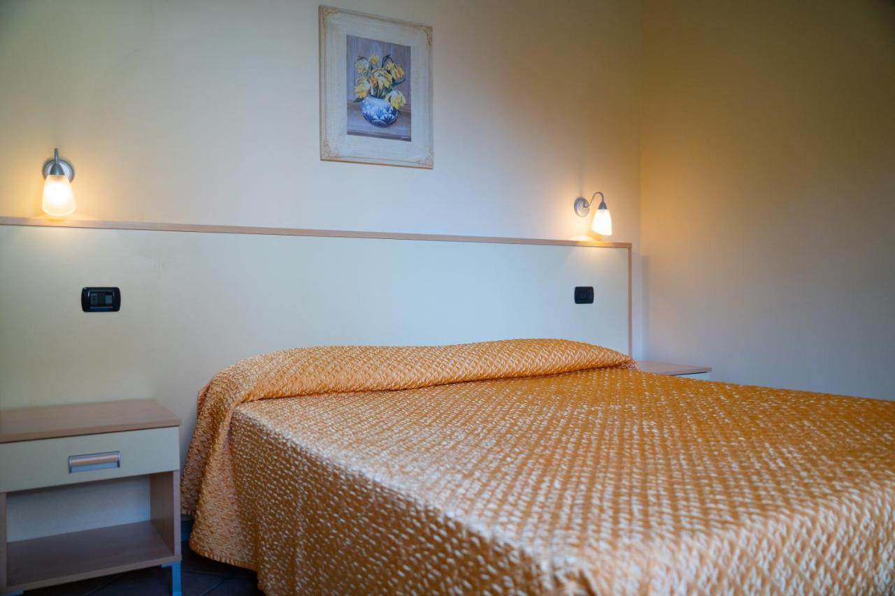 Residence Il Borgo Tortoreto Eksteriør billede