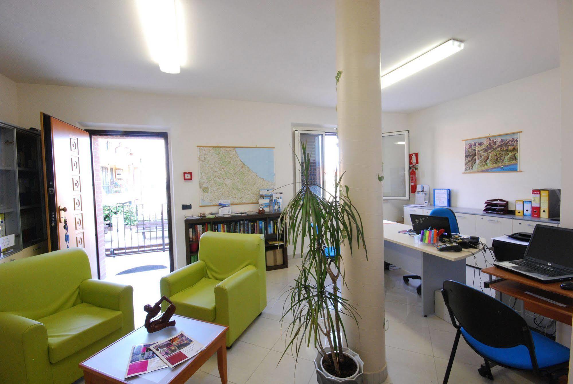 Residence Il Borgo Tortoreto Eksteriør billede